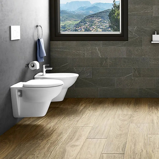 Sanitari sospesi in ceramica con sedile copri wc standard arredo moderno